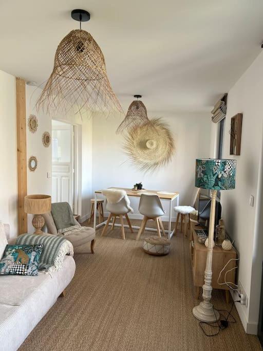 Les Cottages De Carine Saint-Marcel  Exterior photo